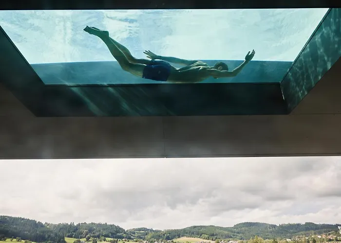 Отель Impulshotel Freigold